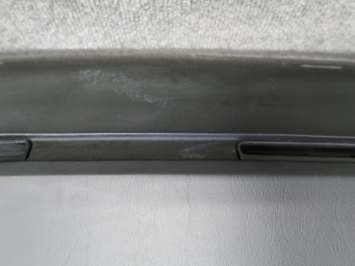 90-93 Mercedes W124 300E Dashboard Dash Instrument Panel Cover Panel OEM