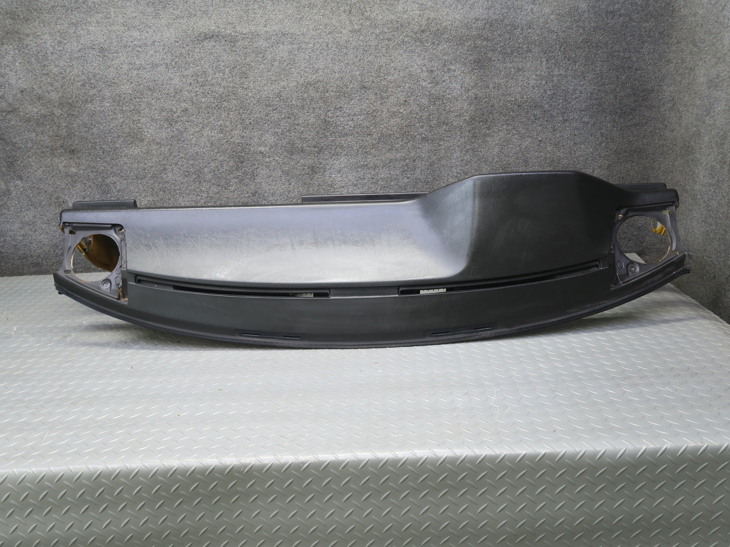 90-93 Mercedes W124 300E Dashboard Dash Instrument Panel Cover Panel OEM
