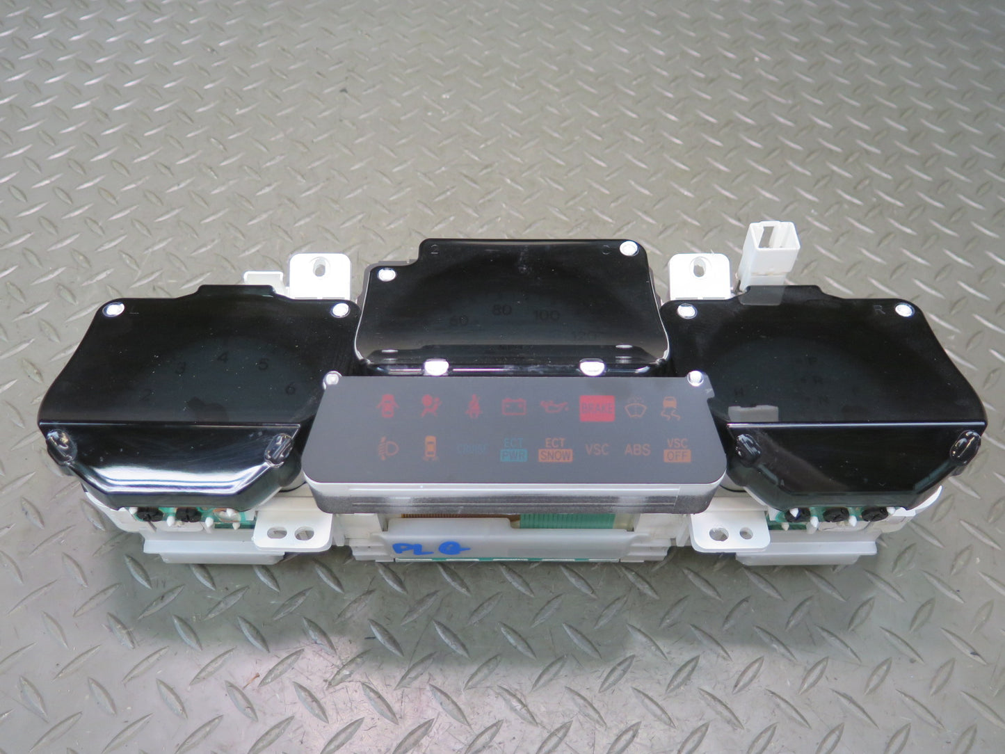 01-05 Lexus UZS160 GS430 Instrument Cluster Gauge Speedometer 83800-3A130 OEM