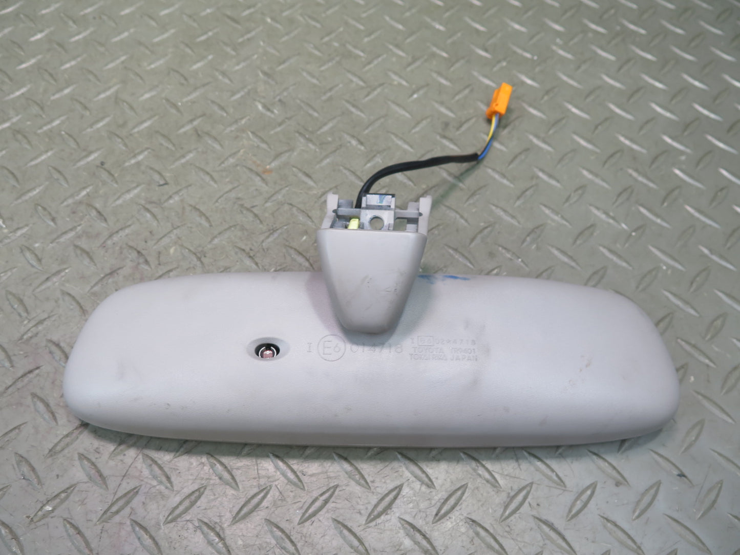 01-05 Lexus UZS160 GS300 GS430 Auto Dimming Interior Rear View Mirror Gray OEM