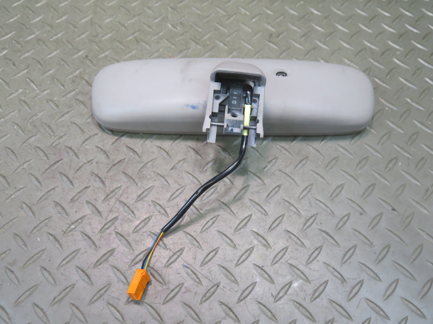 01-05 Lexus UZS160 GS300 GS430 Auto Dimming Interior Rear View Mirror Gray OEM