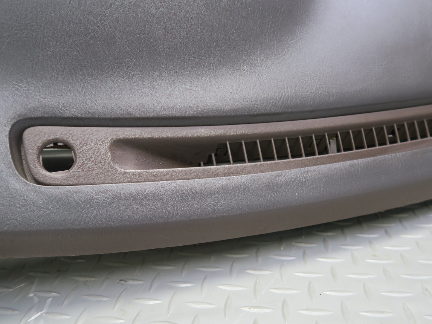 95-97 Nissan Gloria HY33 VIP RHD Front Dash Dashboard Instrument Cover Panel OEM