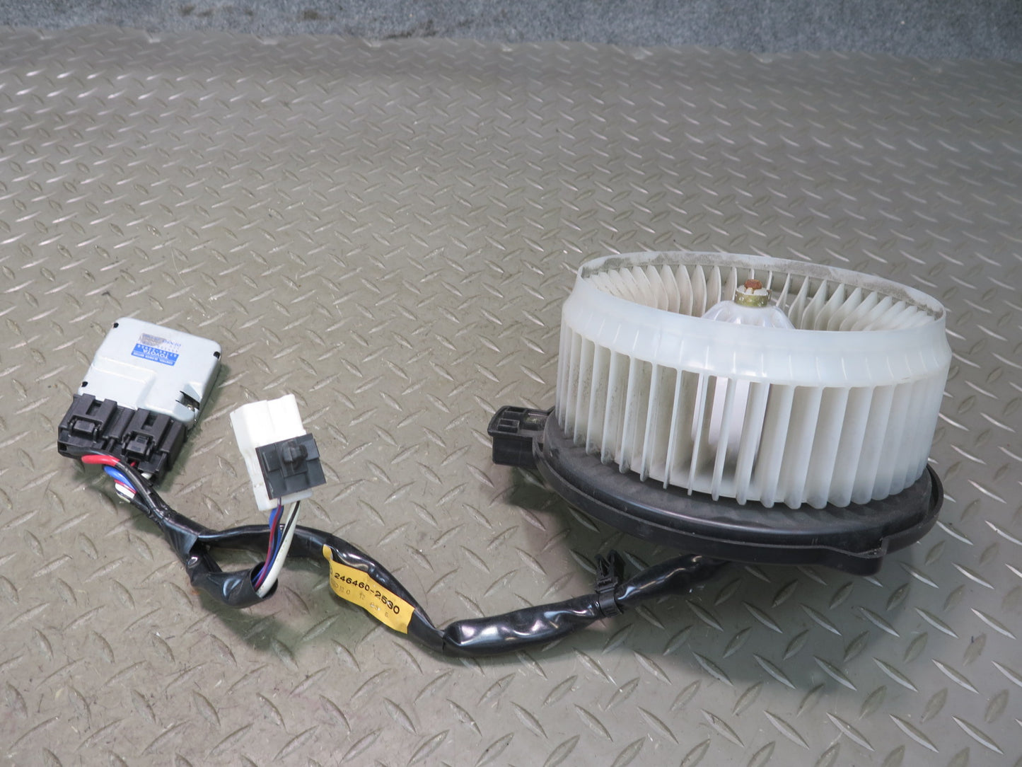 01-05 Lexus GS300 GS430 A/C Heater Blower Motor Fan Control Module Set OEM