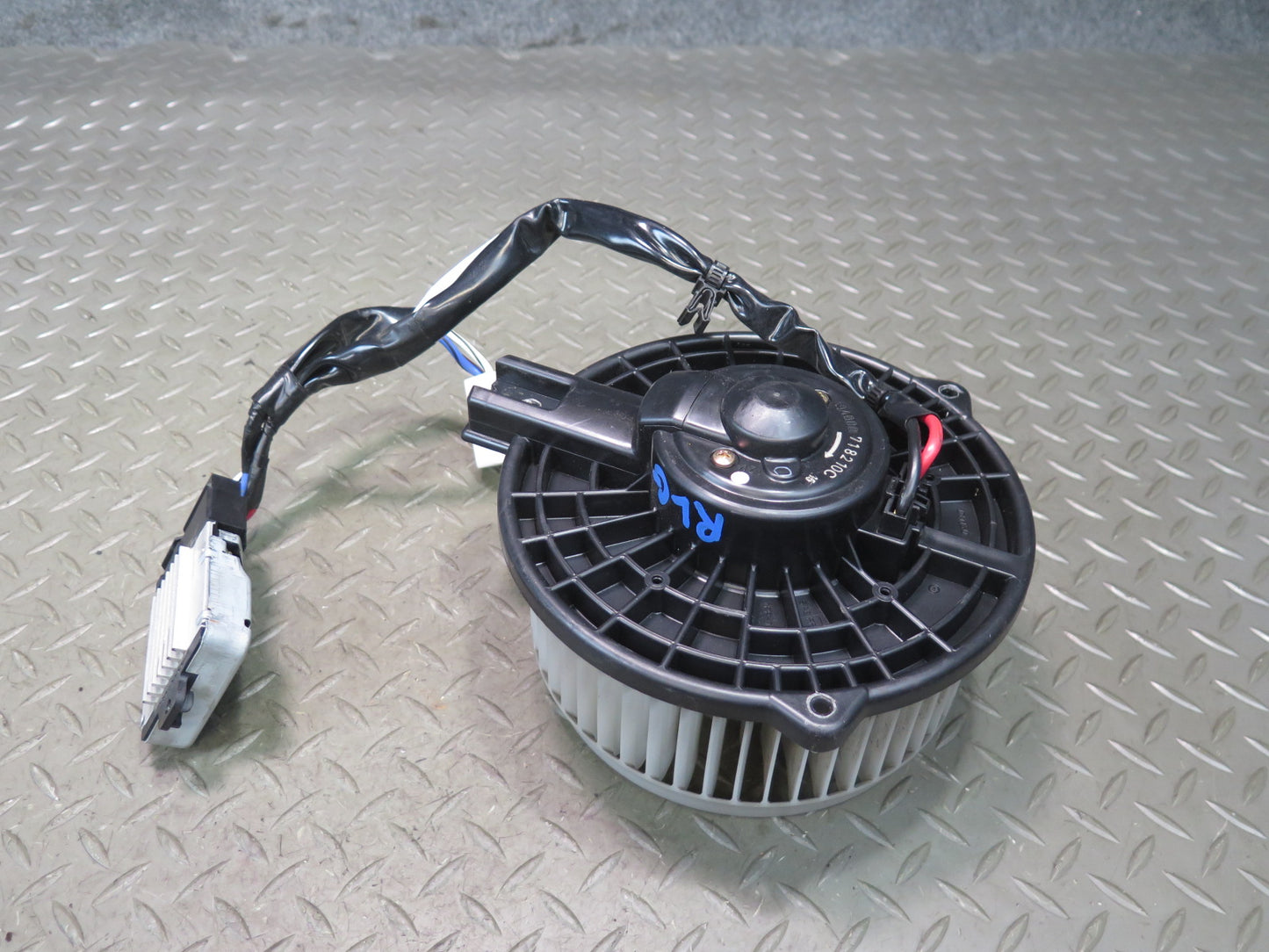 01-05 Lexus GS300 GS430 A/C Heater Blower Motor Fan Control Module Set OEM