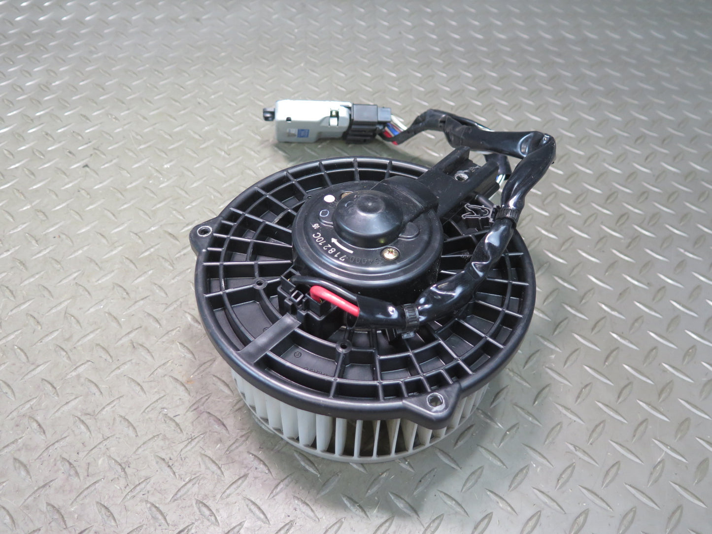 01-05 Lexus GS300 GS430 A/C Heater Blower Motor Fan Control Module Set OEM