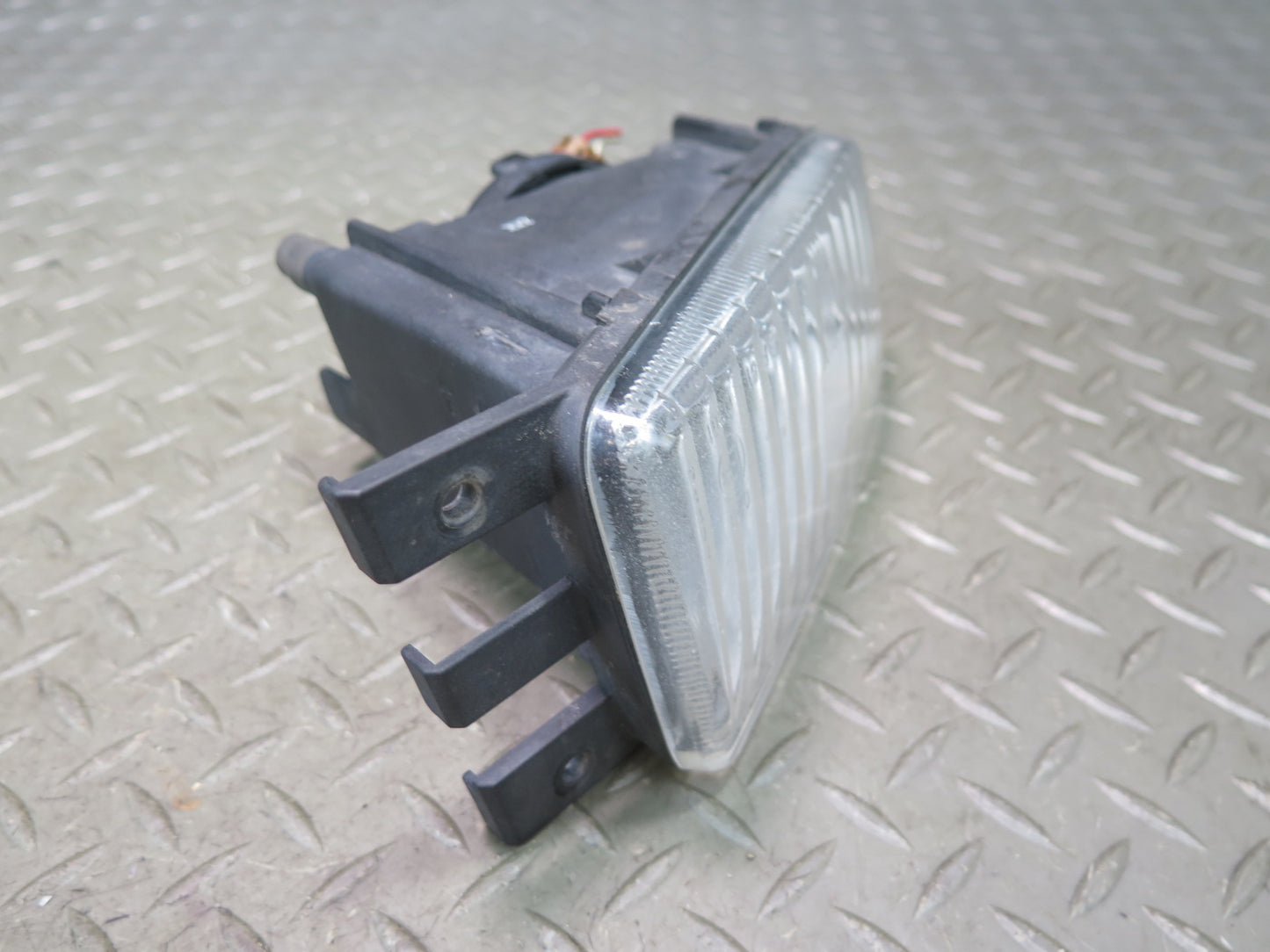 99-05 Lexus UZS160 GS300 GS400 GS430 Front Left & Right Fog Light Lamp Set OEM