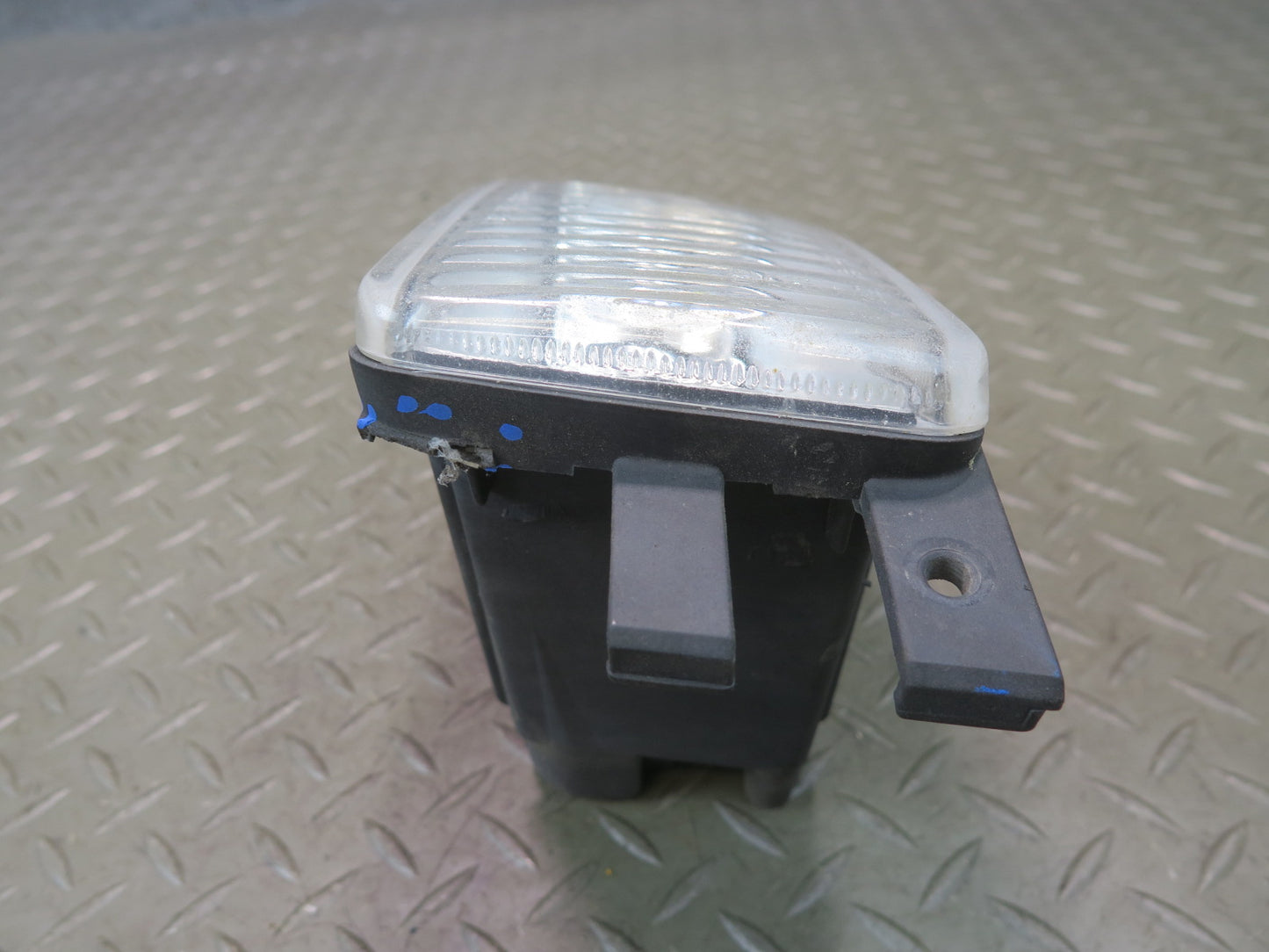 99-05 Lexus UZS160 GS300 GS400 GS430 Front Left & Right Fog Light Lamp Set OEM
