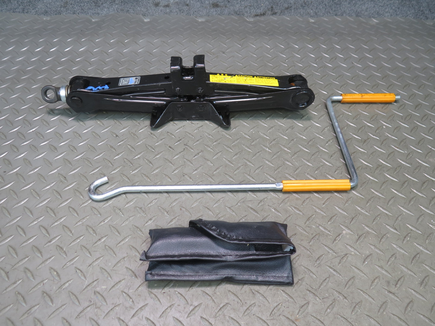 98-05 Lexus GS430 Emergency Spare Tire Lift Jack w Handle & Tool KIT Set OEM