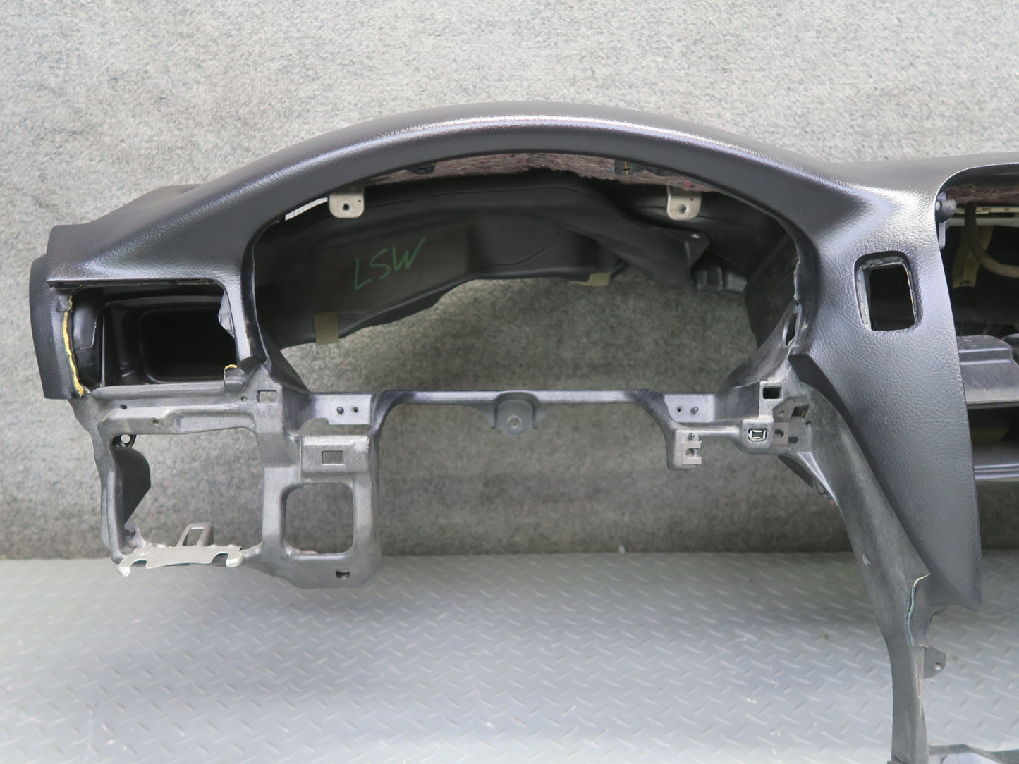 04-06 Lexus UCF30L LS430 Dashboard Dash Instrument Trim Cover Panel Black OEM