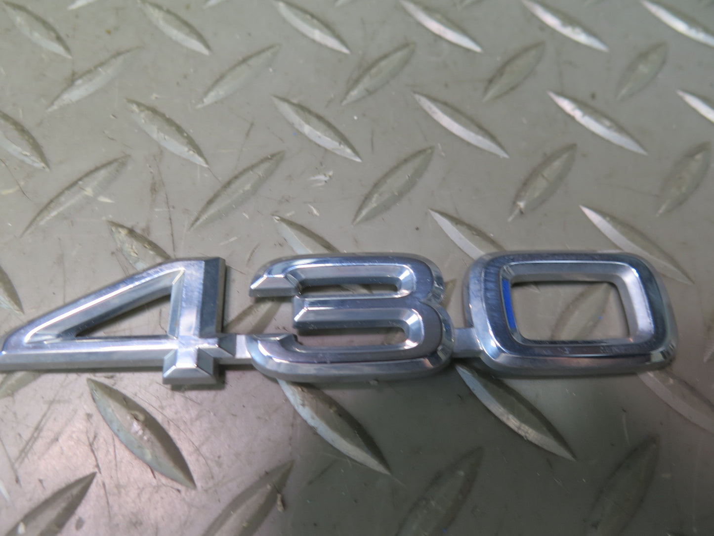 01-05 Lexus UZS160 GS430 Rear Trunk Lid Emblem Logo Badge Symbol Set OEM