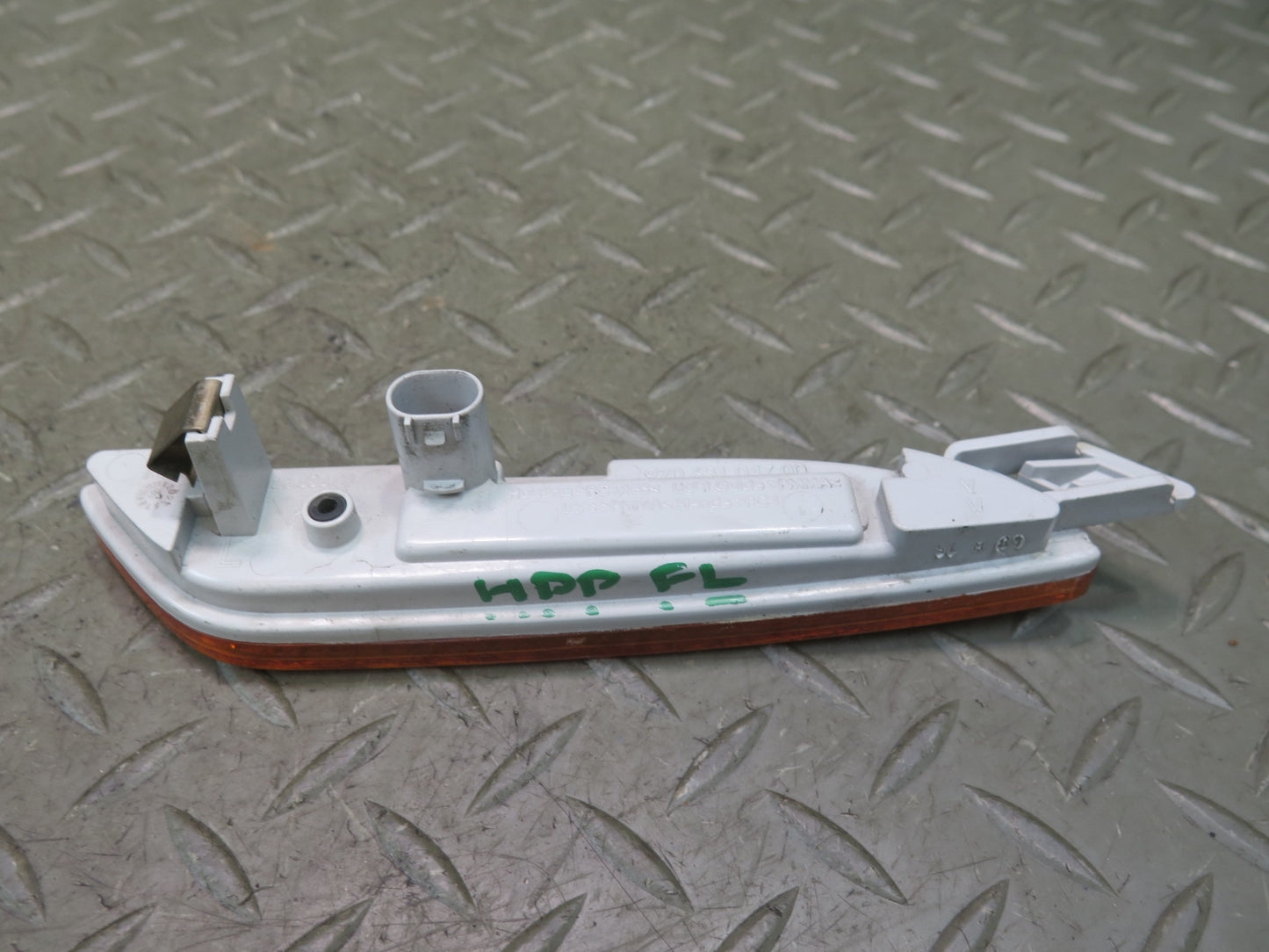 2014-2016 Porsche Panamera 970 Front Left Driver Side Marker Light Lamp