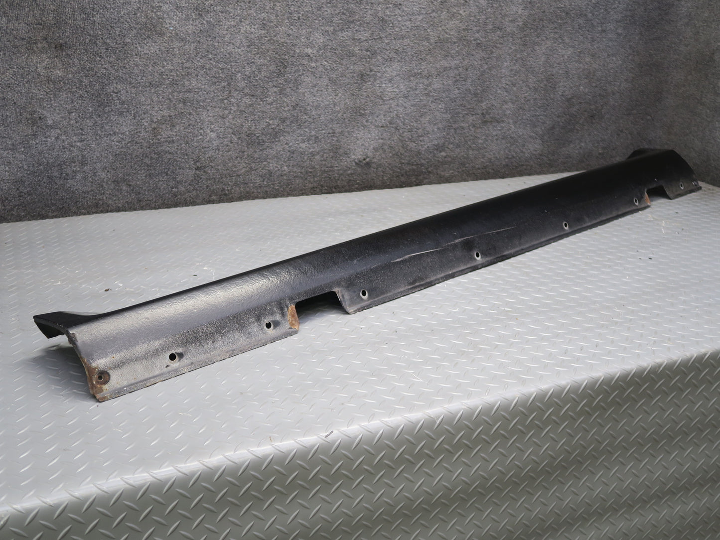 97-02 BMW E36/7 Z3 Left & Right Side Skirt Rocker Panel Molding Set Black OEM