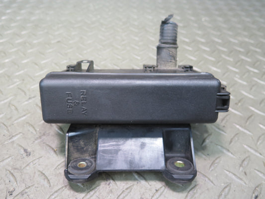 01-05 Lexus JZS160 GS430 Underhood Fuse Relay Box 3138XA2 OEM