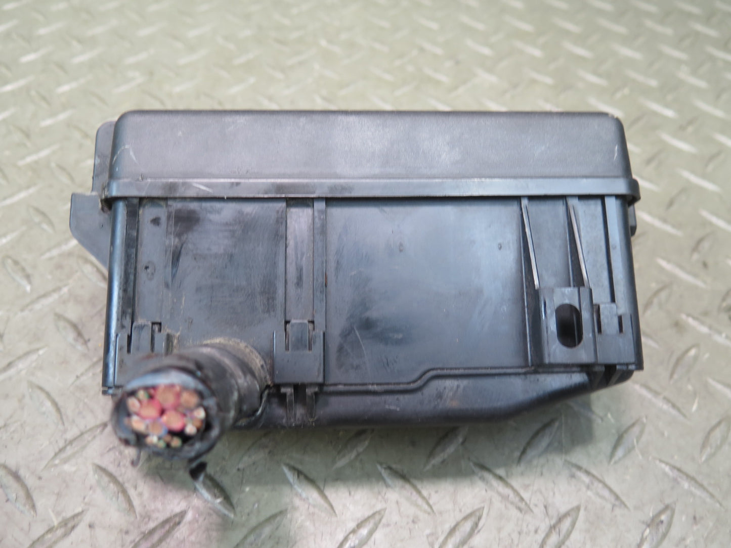 01-05 Lexus JZS160 GS430 Underhood Fuse Relay Box 3138XA2 OEM