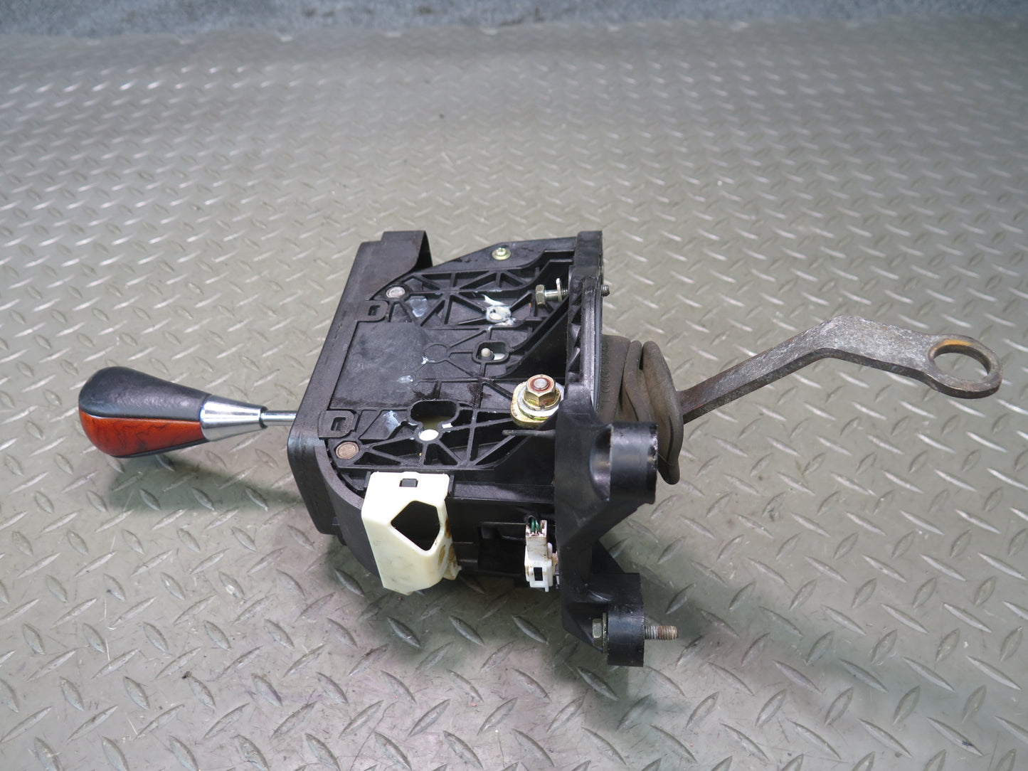 01-05 Lexus GS430 GS300 A/T Automatic Transmission Gear Shifter w Knob OEM