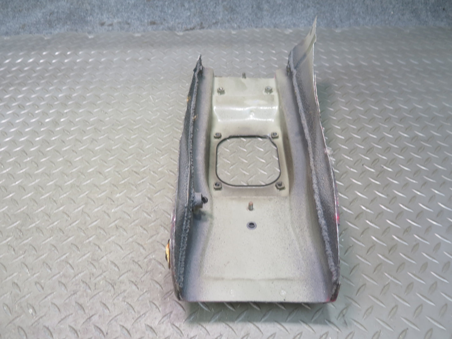 02-05 Lexus JCE10L IS300 M/T Shifter Tunnel Cover Panel w Bracket & Seal Set OEM