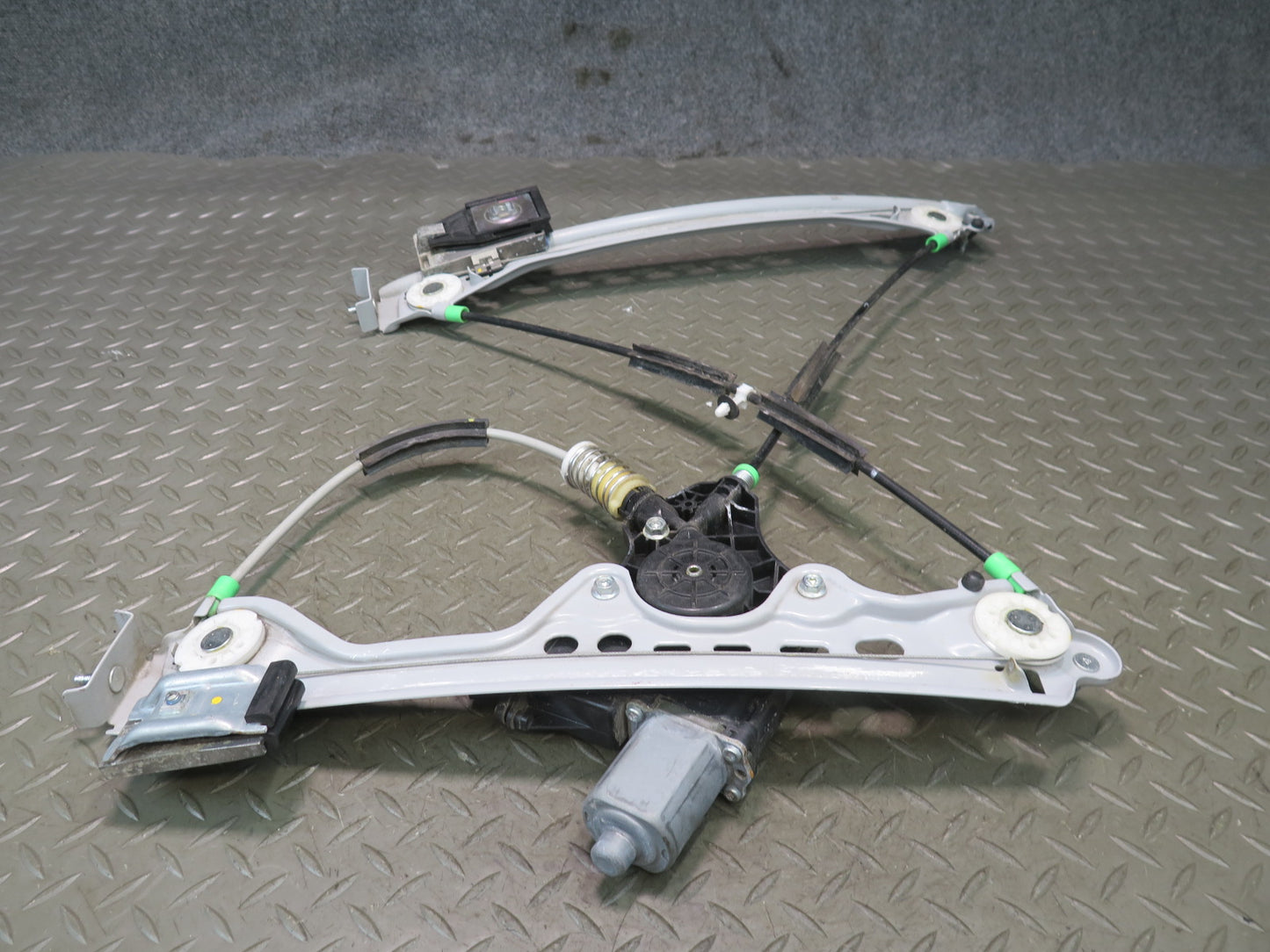 14-19 Chevrolet Corvette C7 Right Door Window Regulator w Motor OEM