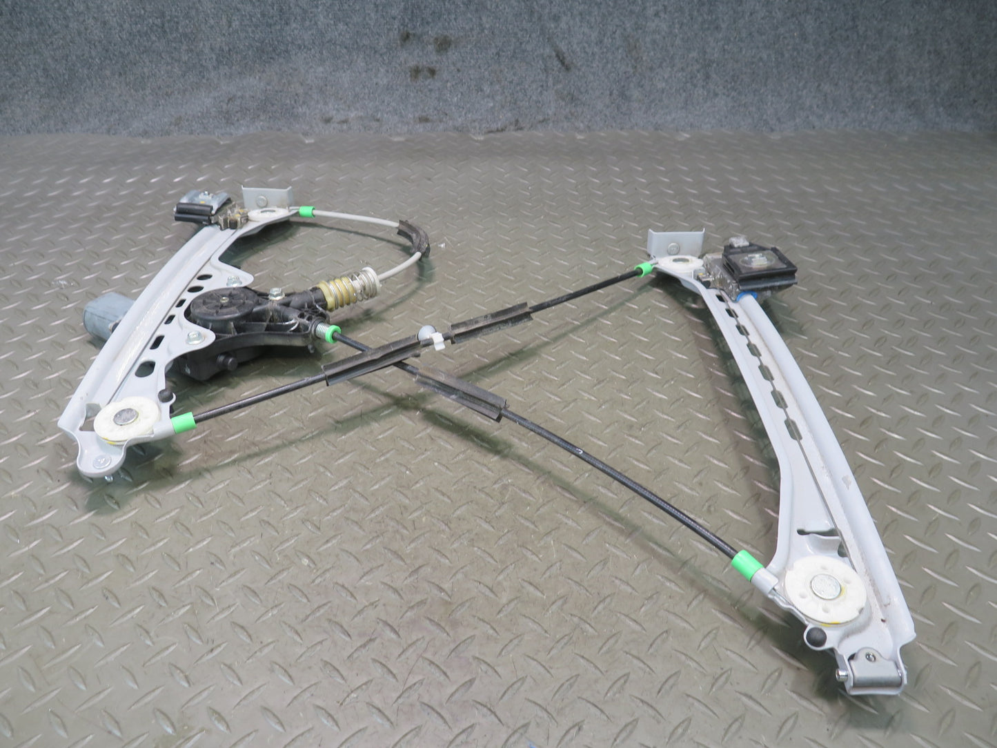14-19 Chevrolet Corvette C7 Right Door Window Regulator w Motor OEM