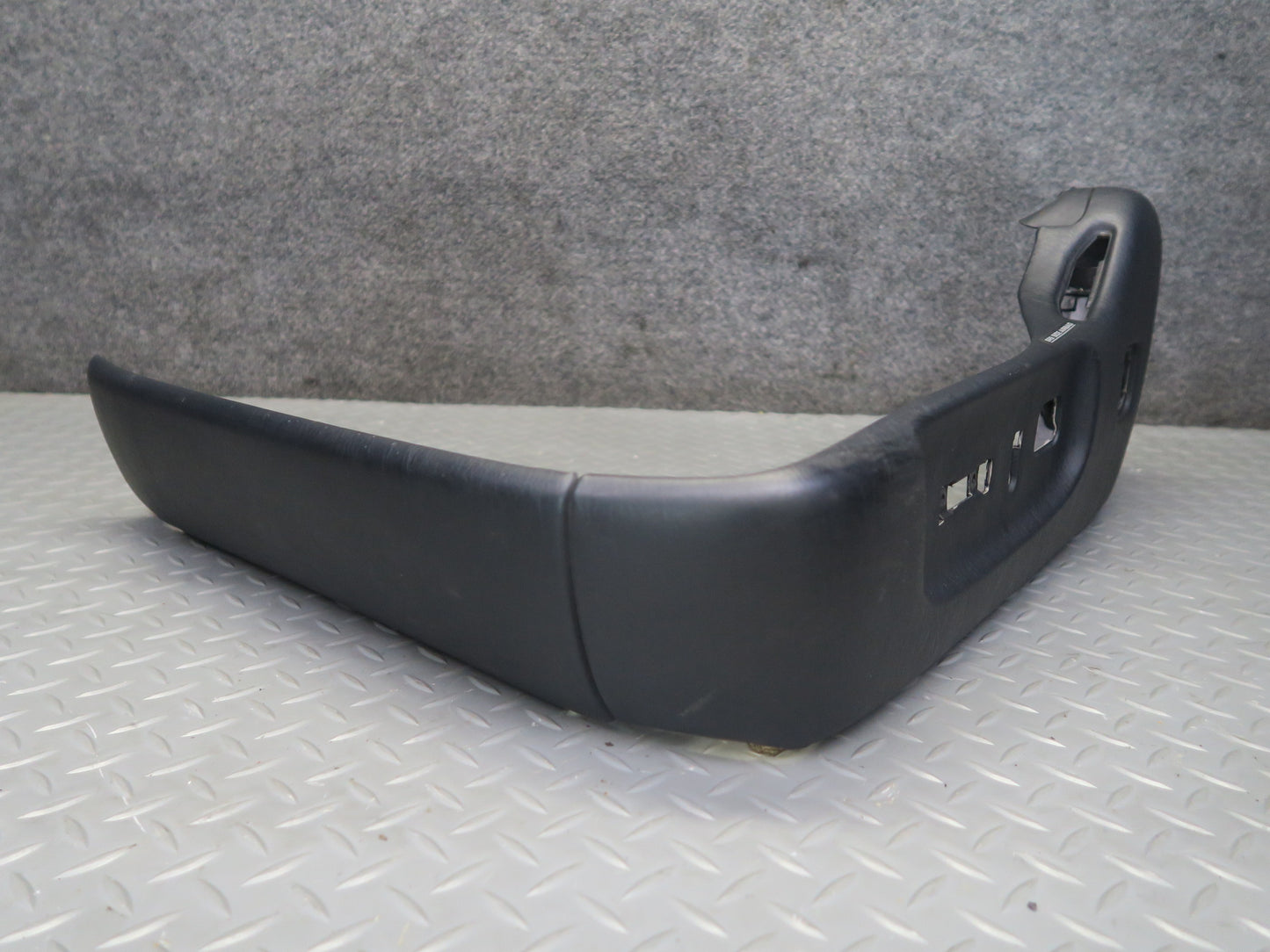 01-05 Lexus UZS160 GS300 GS430 Front Left Seat Trim Cover Panel  Black OEM