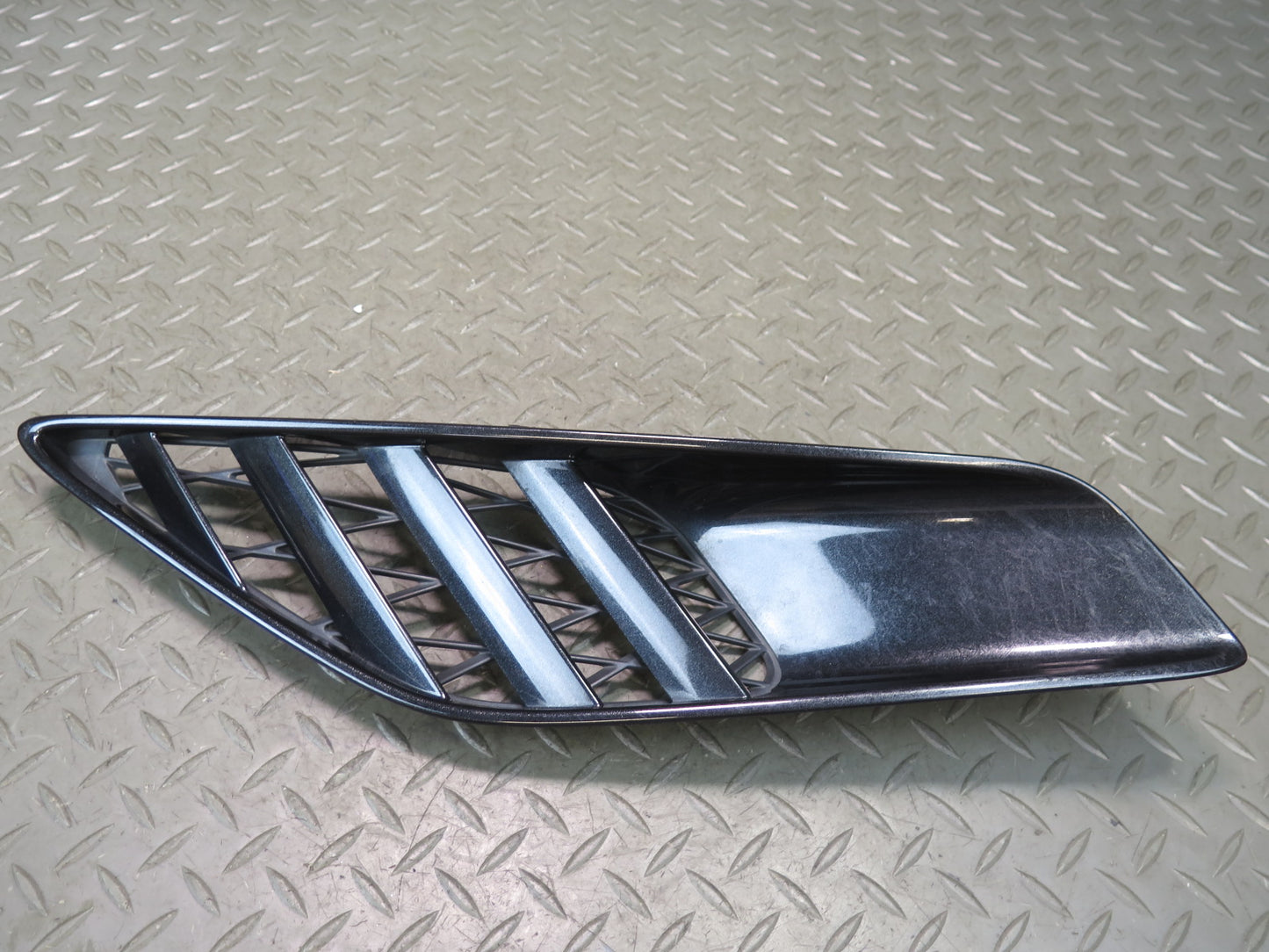 14-19 Chevrolet Corvette C7 Set of 2 Rear Quarter Air Vent Scoop Bezel Panel OEM