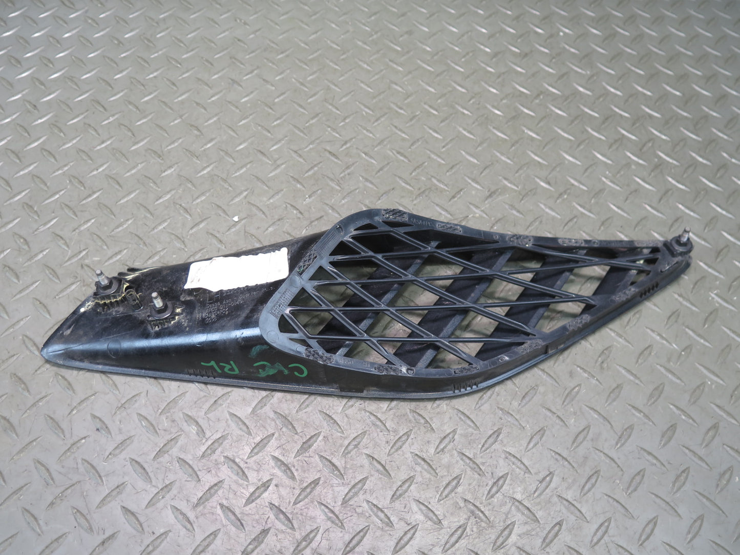 14-19 Chevrolet Corvette C7 Set of 2 Rear Quarter Air Vent Scoop Bezel Panel OEM