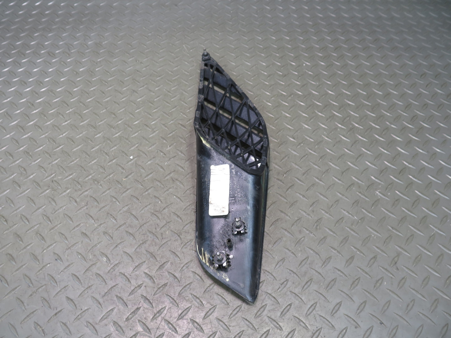 14-19 Chevrolet Corvette C7 Set of 2 Rear Quarter Air Vent Scoop Bezel Panel OEM