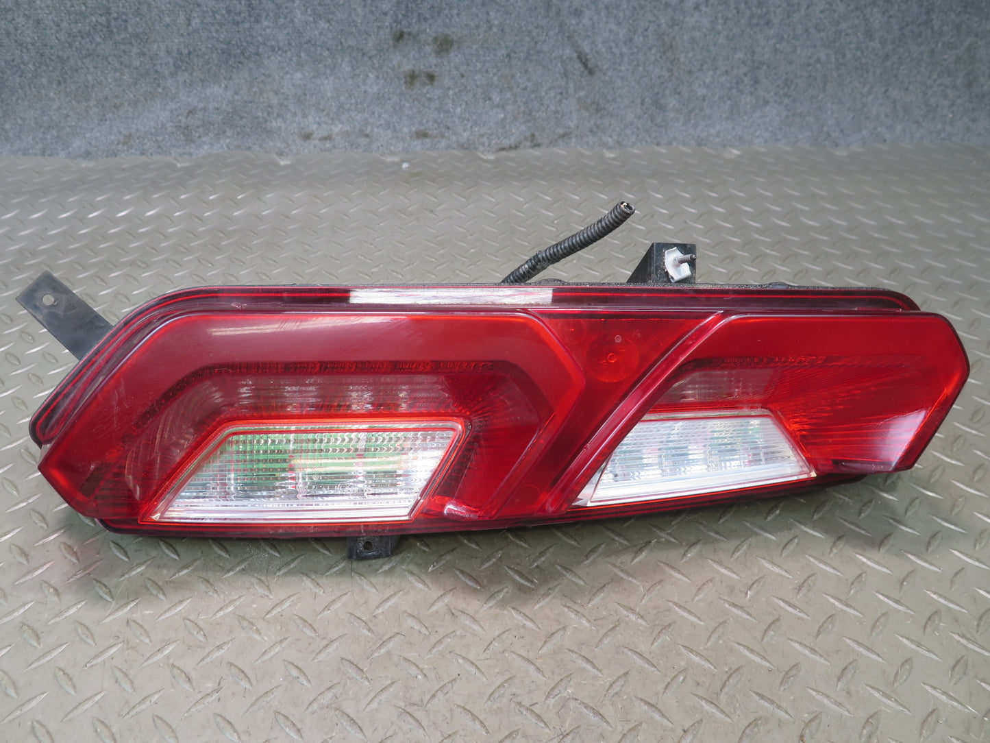 14-19 Chevrolet Corvette C7 Rear Right Tail Light Lamp 23170470 OEM