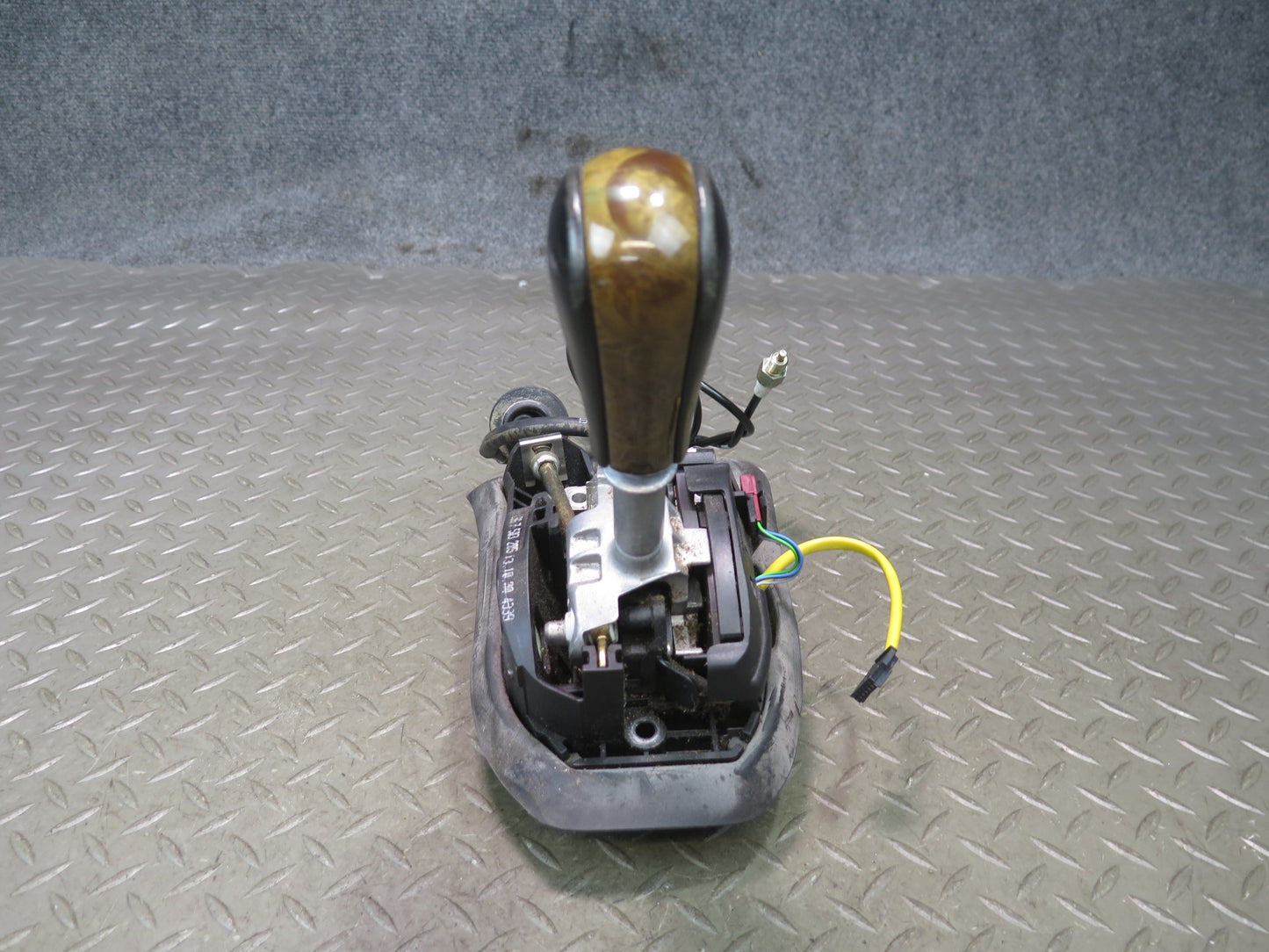 01-02 BMW E36/7 Z3 2.5L 3.0L M54 Automatic Transmission Gear Shifter w Cable OEM
