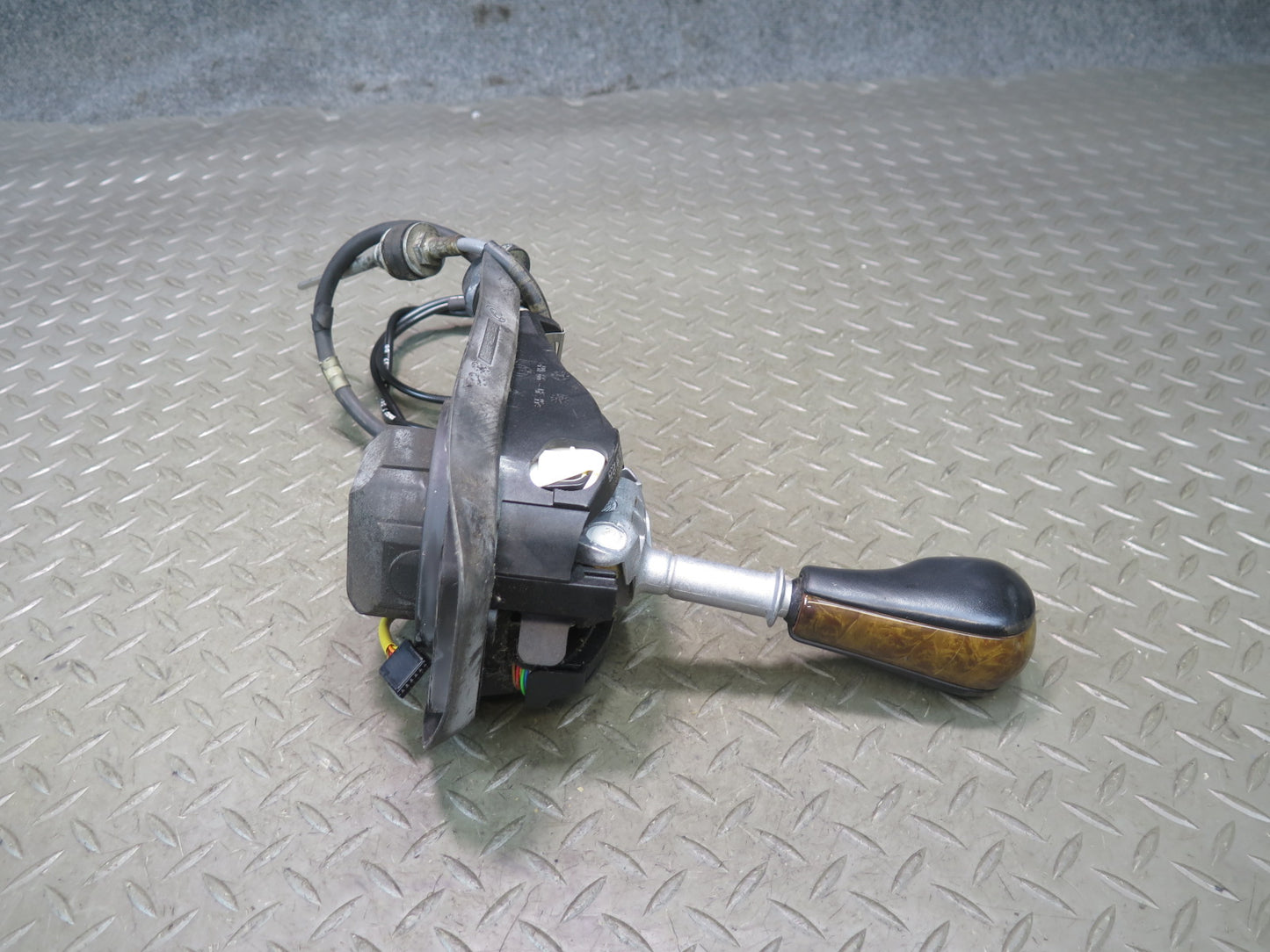 01-02 BMW E36/7 Z3 2.5L 3.0L M54 Automatic Transmission Gear Shifter w Cable OEM