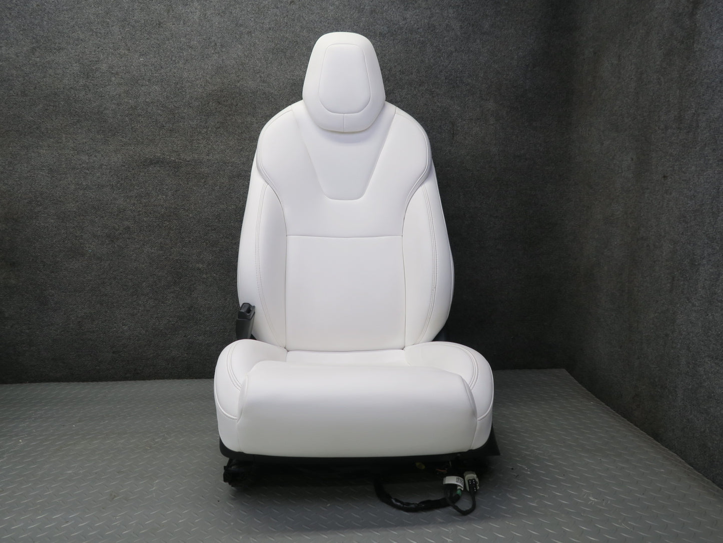 2016-2019 Tesla Model S 75D Front & Rear Left Right Leather Seat White Set