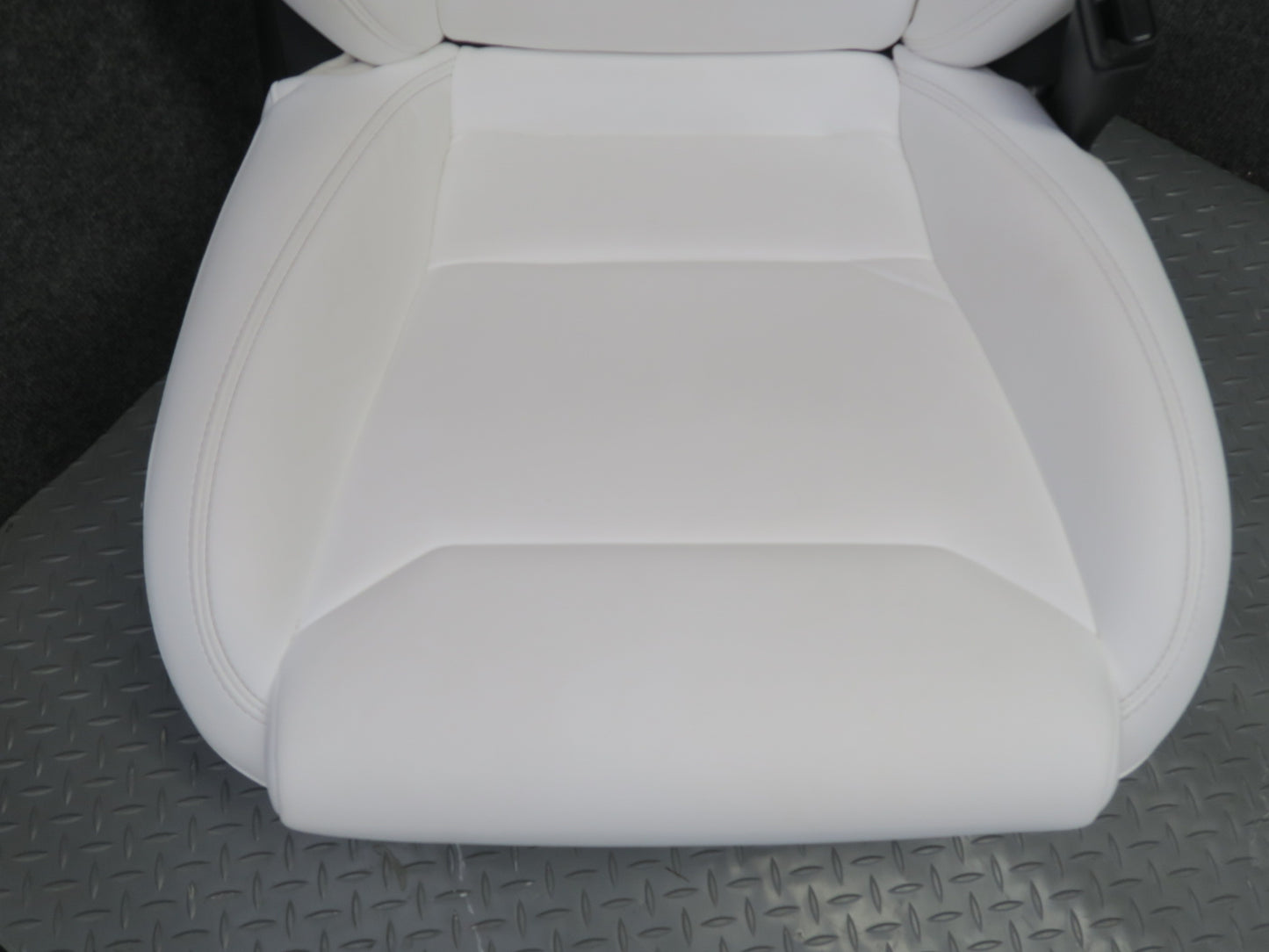 2016-2019 Tesla Model S 75D Front & Rear Left Right Leather Seat White Set