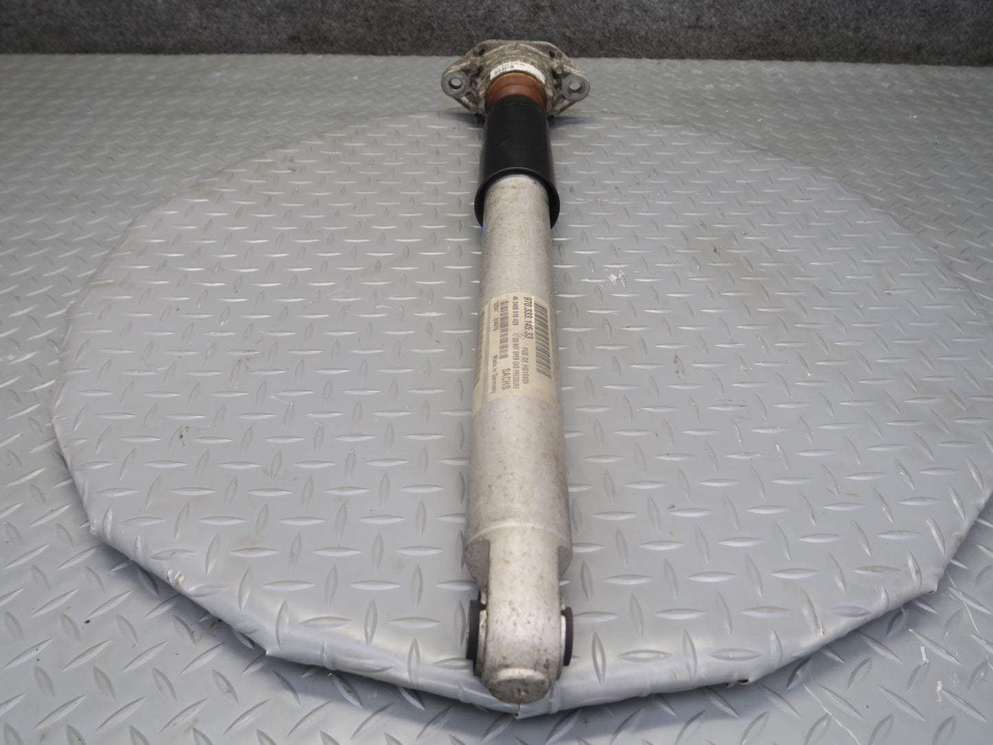 2014-2016 Porsche Panamera 4 970 Rear Left & Right Door Shock Strut Support Set