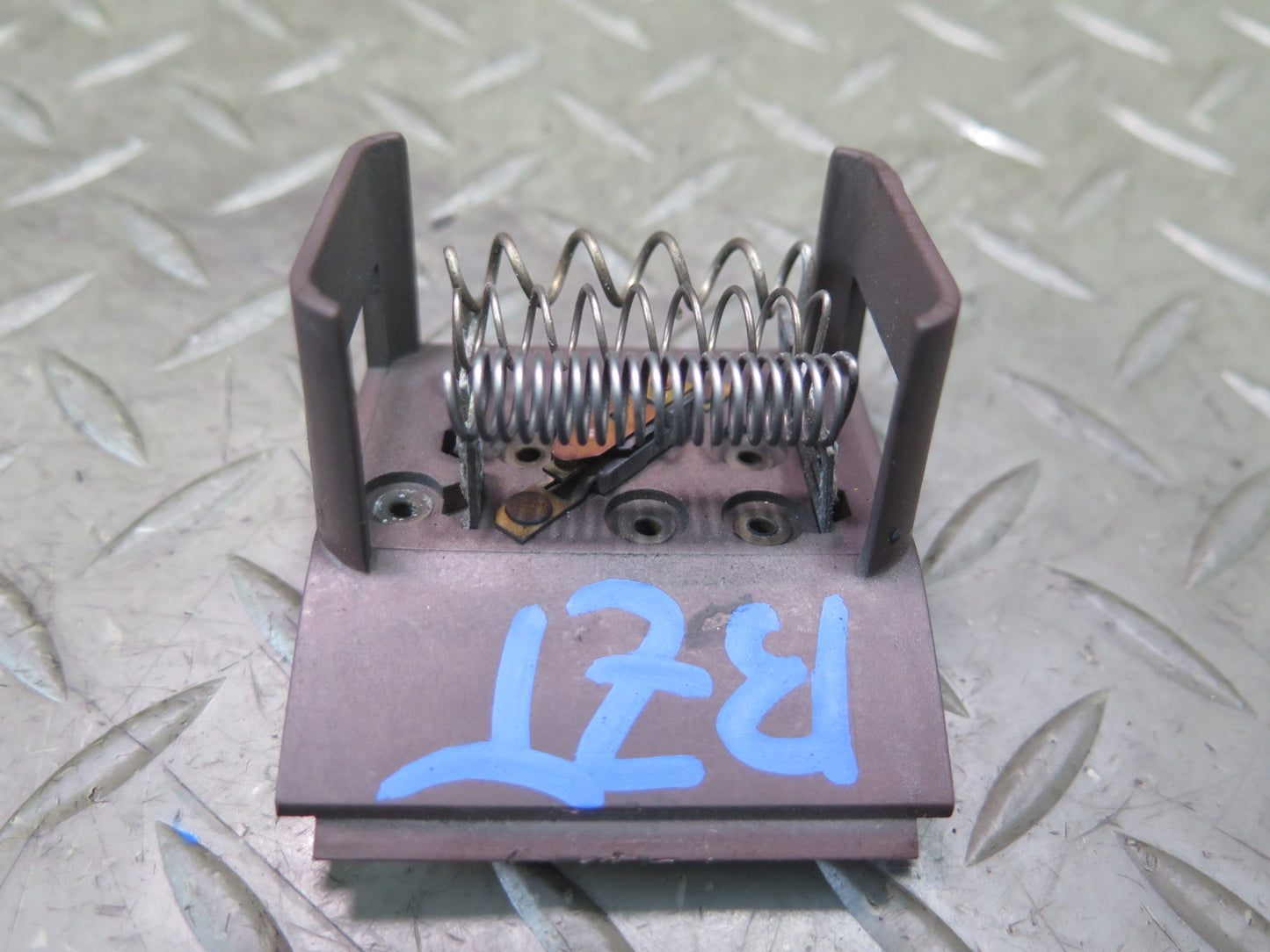 96-02 BMW E36/7 Z3 AC Heater Blower Motor Fan Resistor OEM