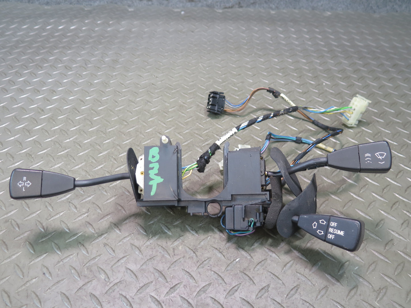 00-02 BMW E36/7 Z3 Steering Column Turn Signal Wiper Cruise Multi Switch OEM
