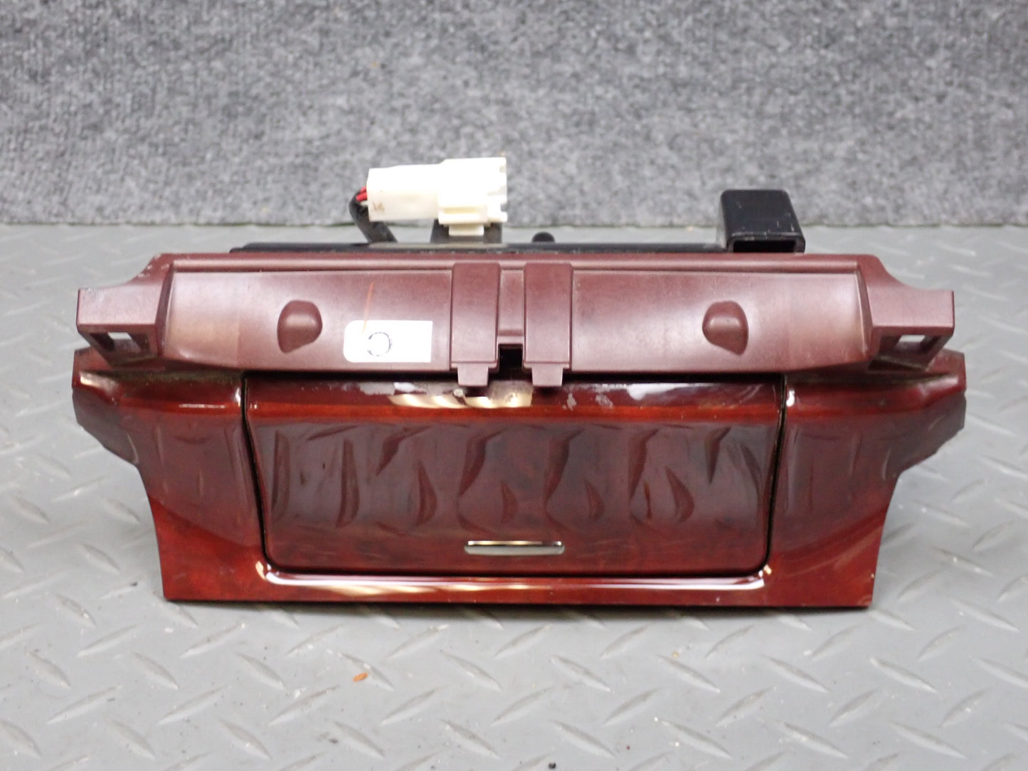 07-09 Lexus UVF46 LS460 LS460 Front Center Console Ash Tray Assembly OEM
