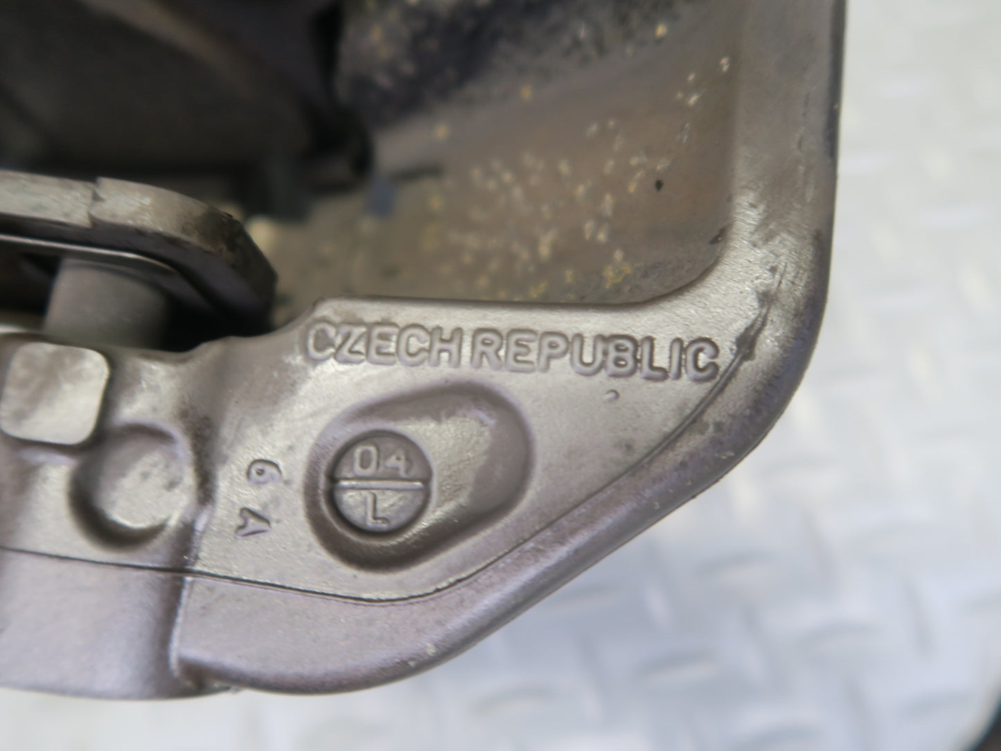 10-16 Porsche Panamera 4 970 AWD Front Left & Right Brembo Brake Caliper Set 37K