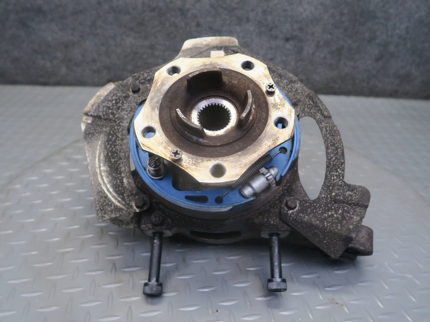 2014-2016 Porsche Panamera 4 970 Rear Right Spindle Knuckle Wheel Hub Bearing