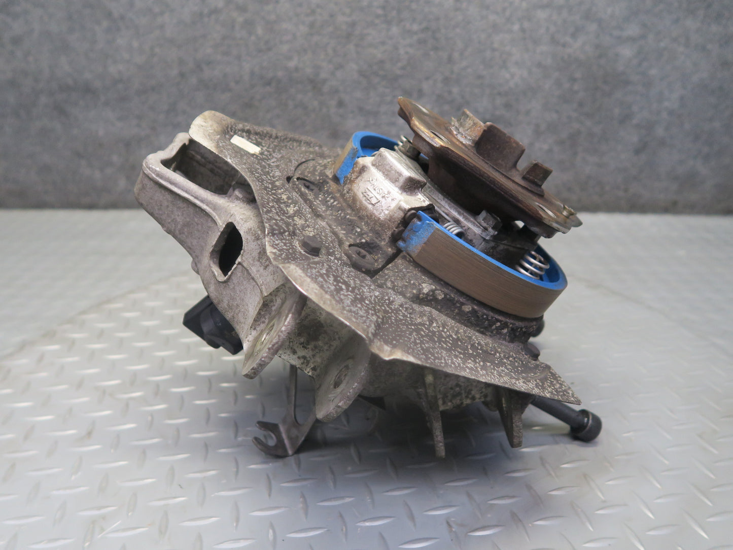 2014-2016 Porsche Panamera 4 970 Rear Right Spindle Knuckle Wheel Hub Bearing