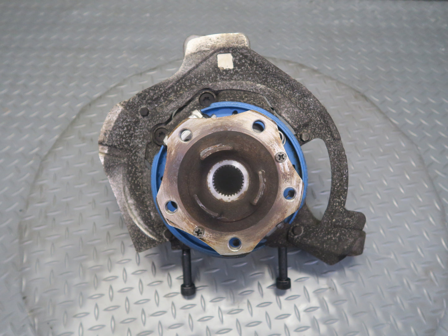 2014-2016 Porsche Panamera 4 970 Rear Right Spindle Knuckle Wheel Hub Bearing