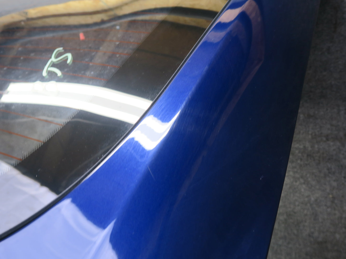 2016-2019 Tesla Model S 75D Rear Trunk Lid Liftgate Tailgate W/ Glass Blue
