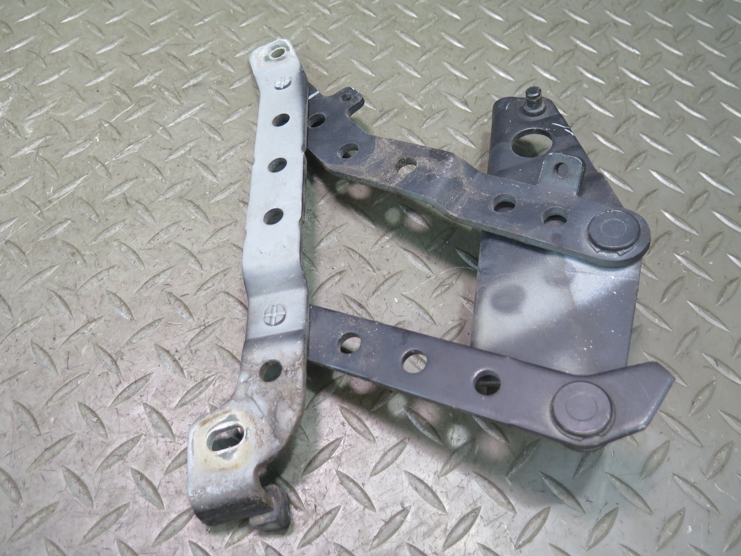 96-02 BMW E36/7 Z3 Set of 2 Front Left & Right Hood Bonnet Hinge Black OEM