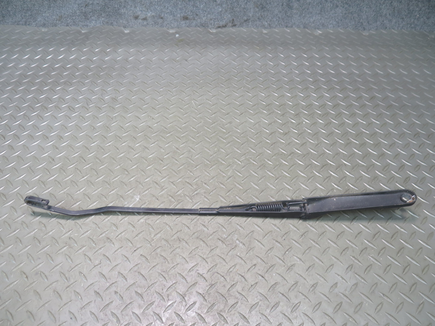 96-02 BMW E36/7 Z3 Set of 2 Front Left & Right Windshield Wiper Arm OEM
