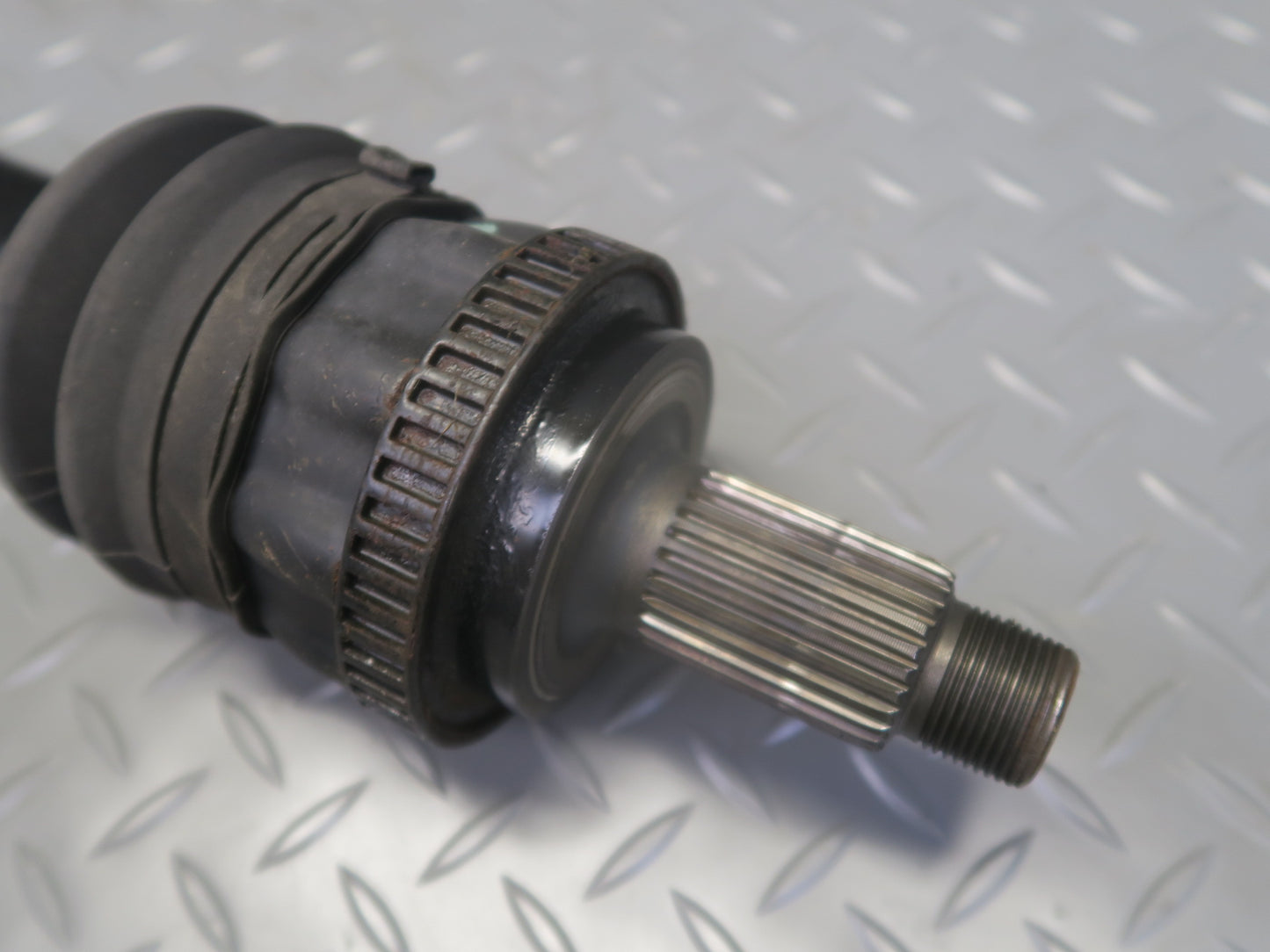 01-02 BMWE36/7 Z3 M54 3.0L Rear Left or Right Axle Shaft 1229788 OEM