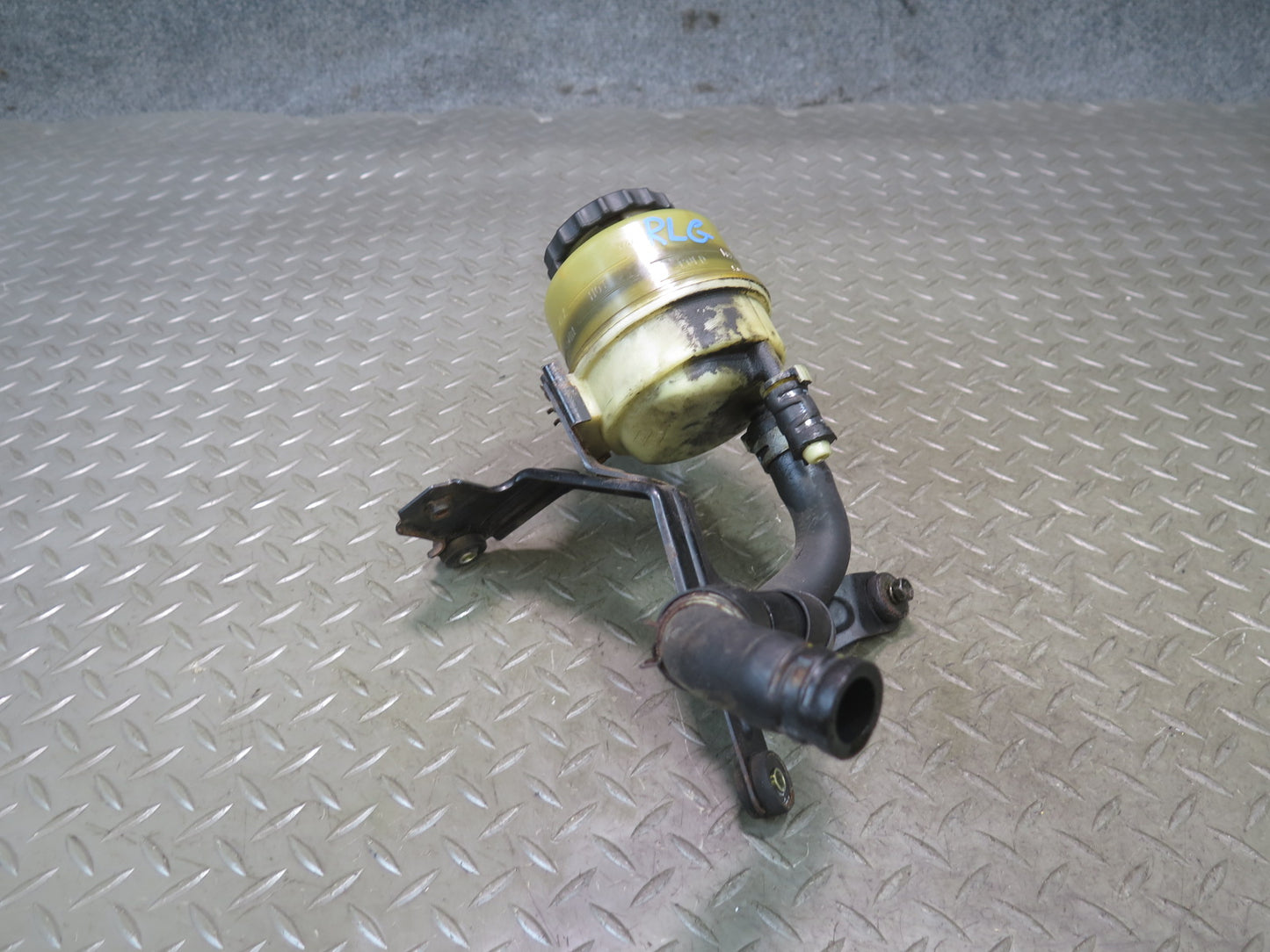 98-05 Lexus UZS160 GS430 Power Steering Fluid Reservoir Bottle Tank w Hose OEM