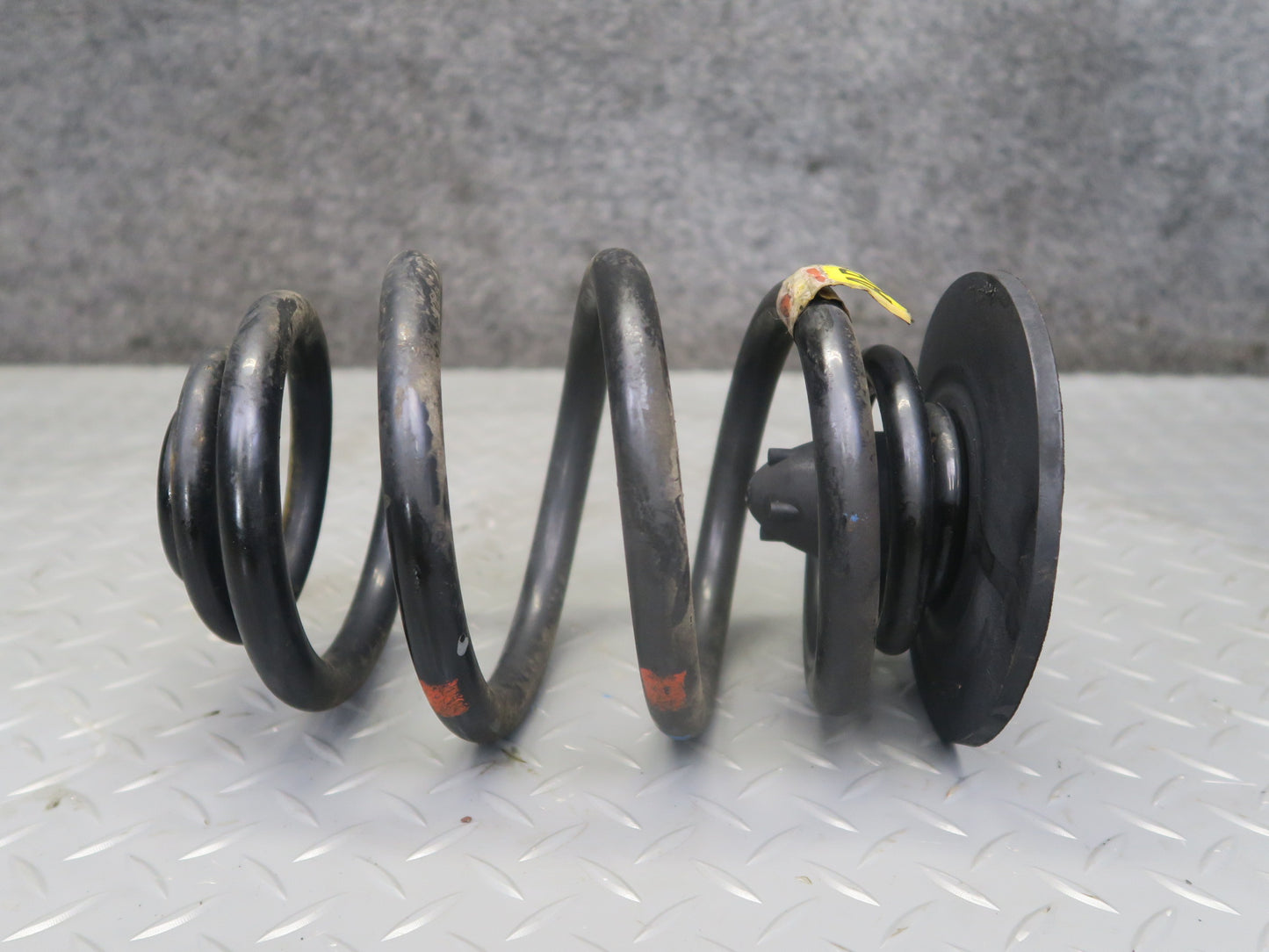 01-02 BMW E36/7 Z3 M54 Roadster Set of 2 Rear Left Right Strut Coil Spring OEM