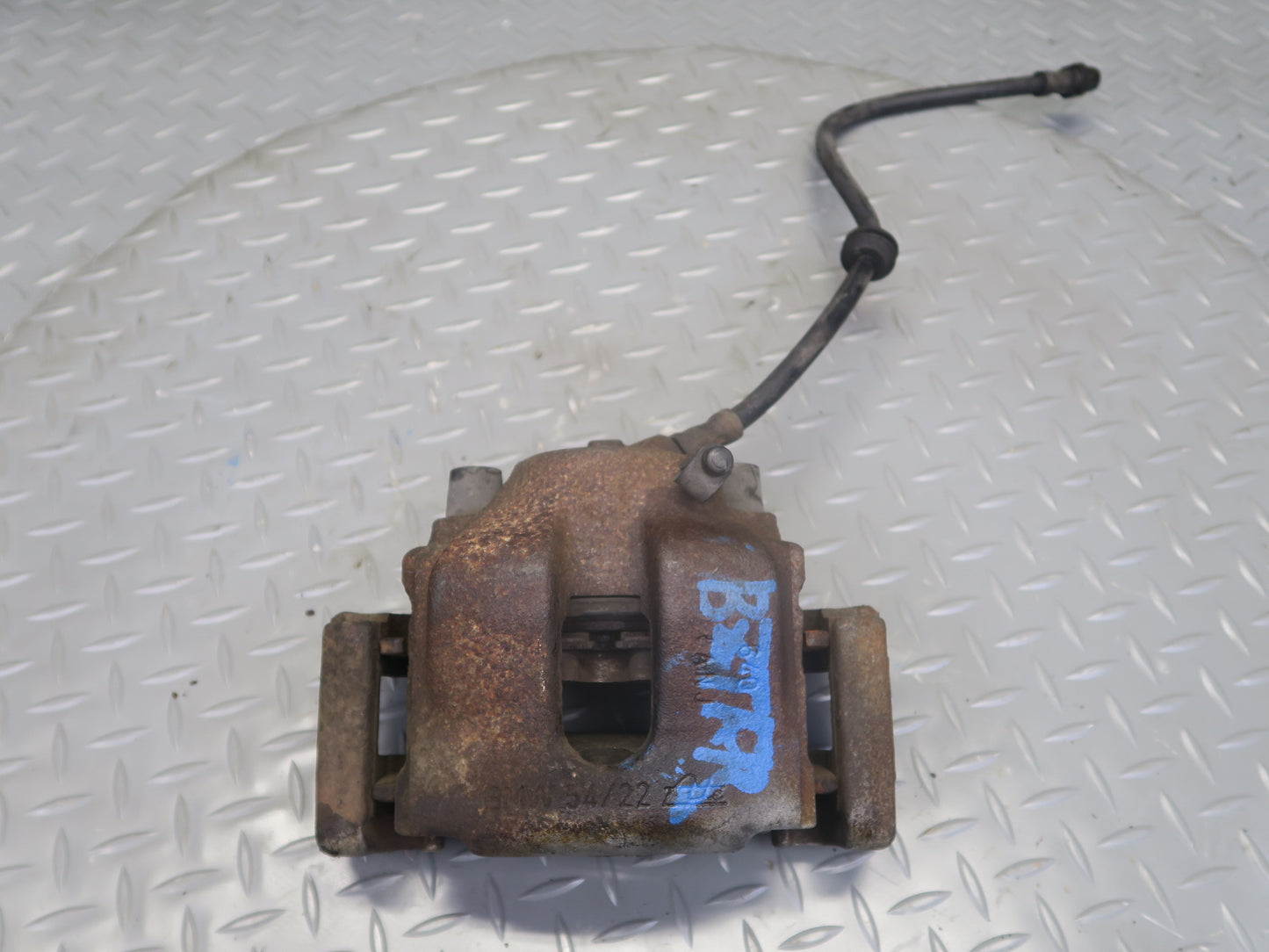 97-02 BMW E36/7 Z3 M52 M54 Set of 2 Front Left & Right Brake Caliper OEM