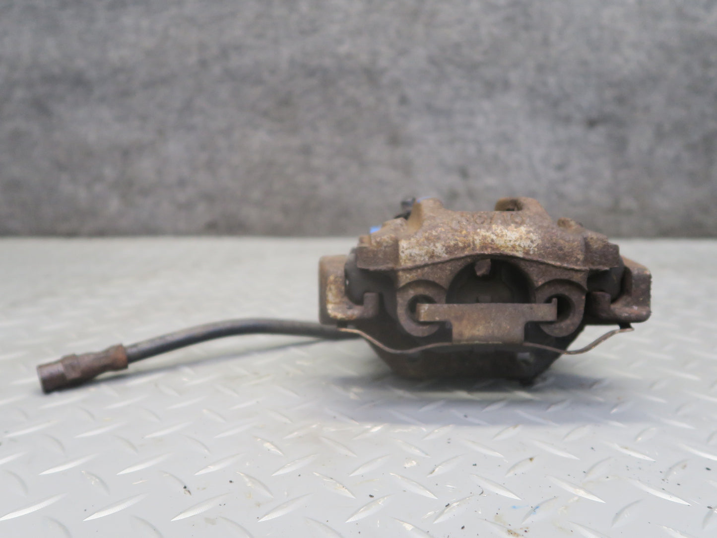 96-02 BMW E36/7 Z3 Set of 2 Rear Left & Right Brake Caliper OEM