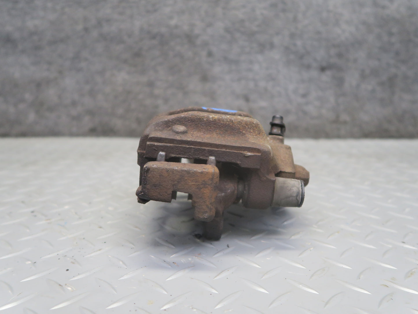 96-02 BMW E36/7 Z3 Set of 2 Rear Left & Right Brake Caliper OEM