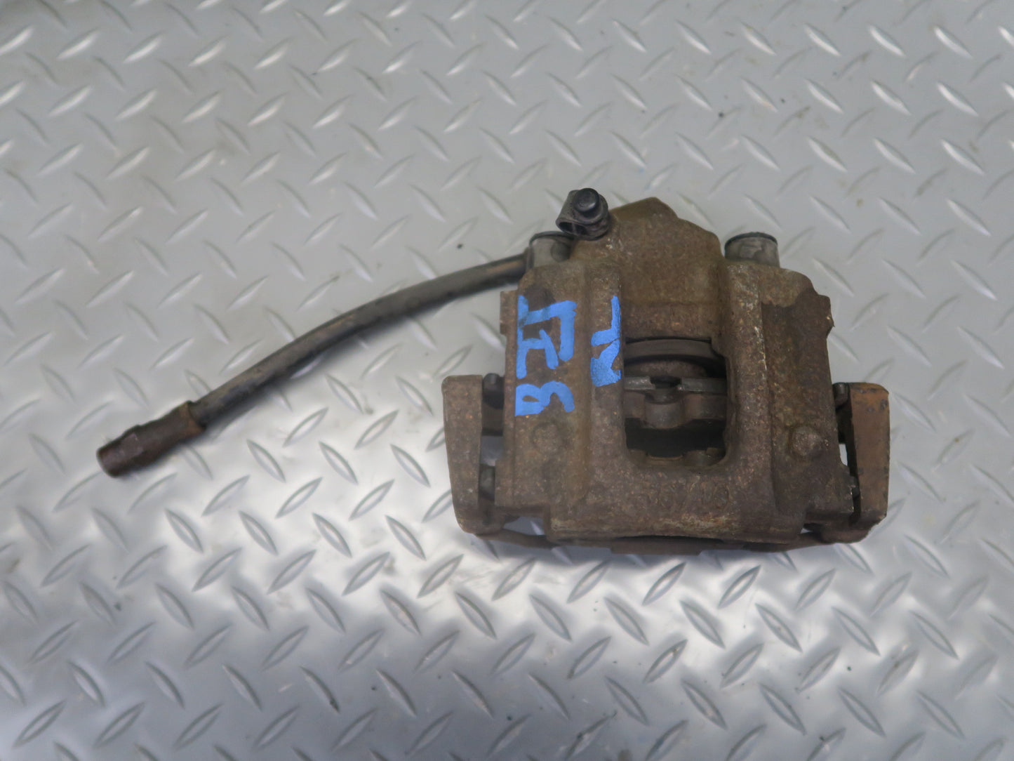 96-02 BMW E36/7 Z3 Set of 2 Rear Left & Right Brake Caliper OEM