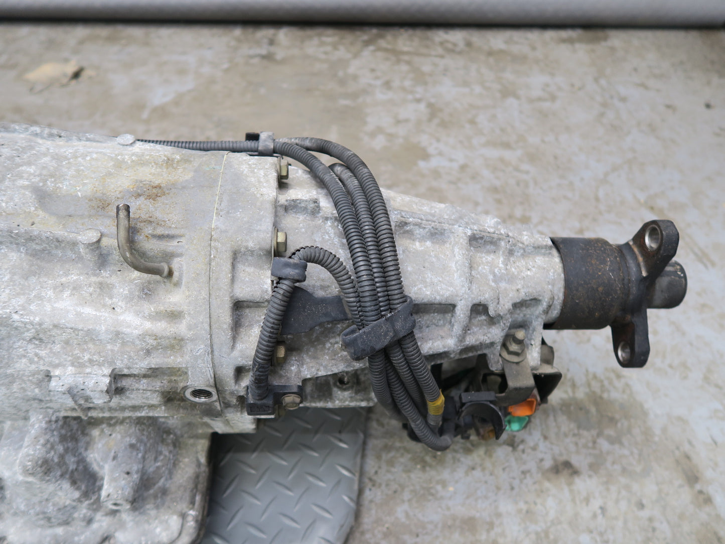 95-97 Nissan Gloria Y33 RWD VQ30DET Turbo RE4R03A Automatic Transmission 60K OEM